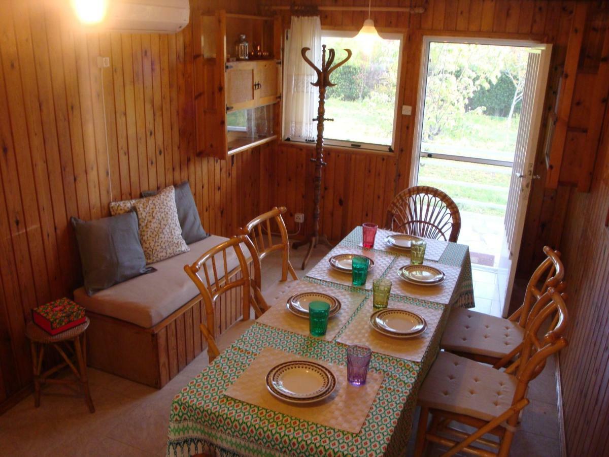 Three Bedroom Country House Magoula  Eksteriør billede